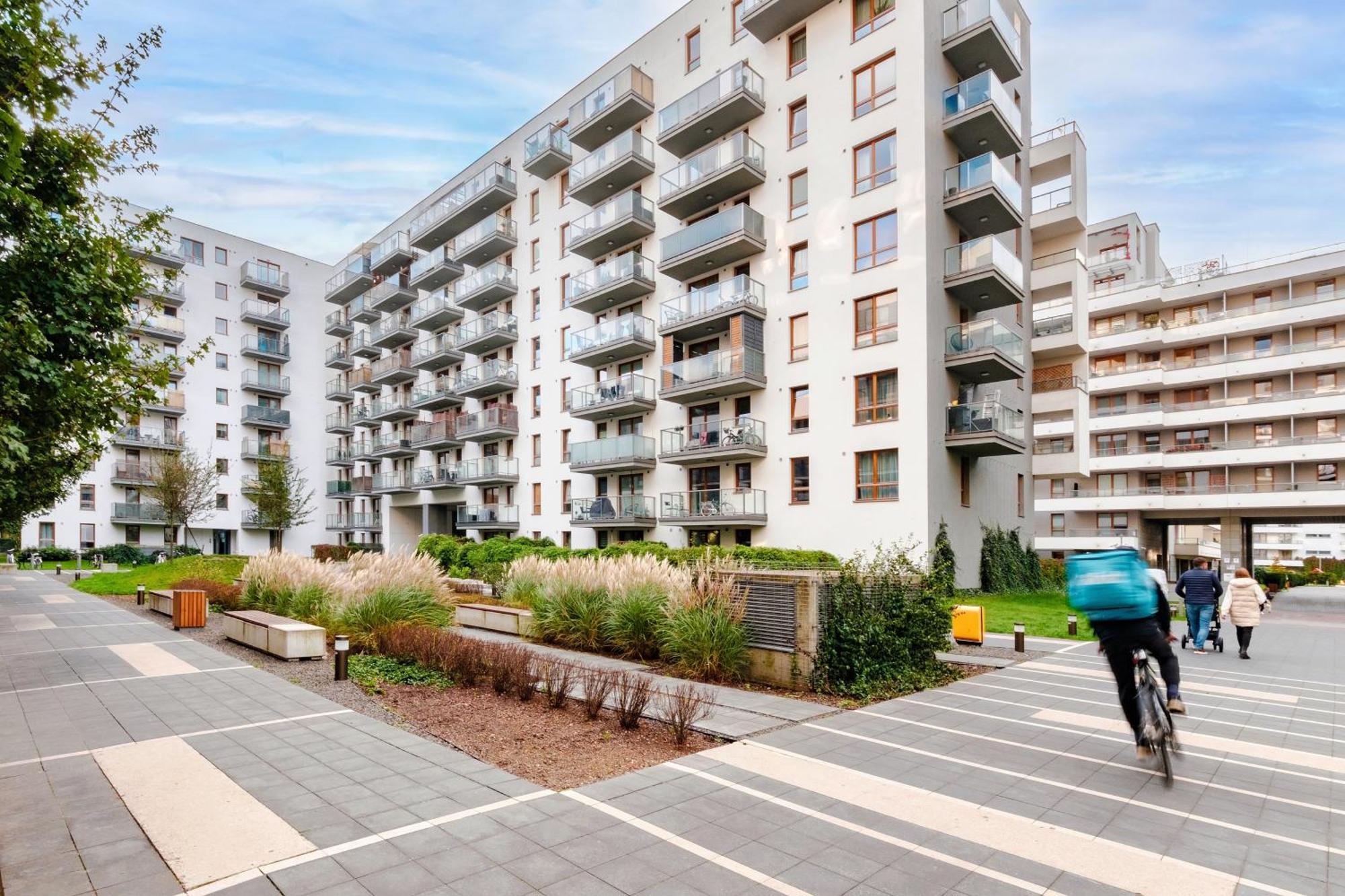 Studio Wola Apartament Kasprzaka - WiFi + smart TV Warszawa Zewnętrze zdjęcie