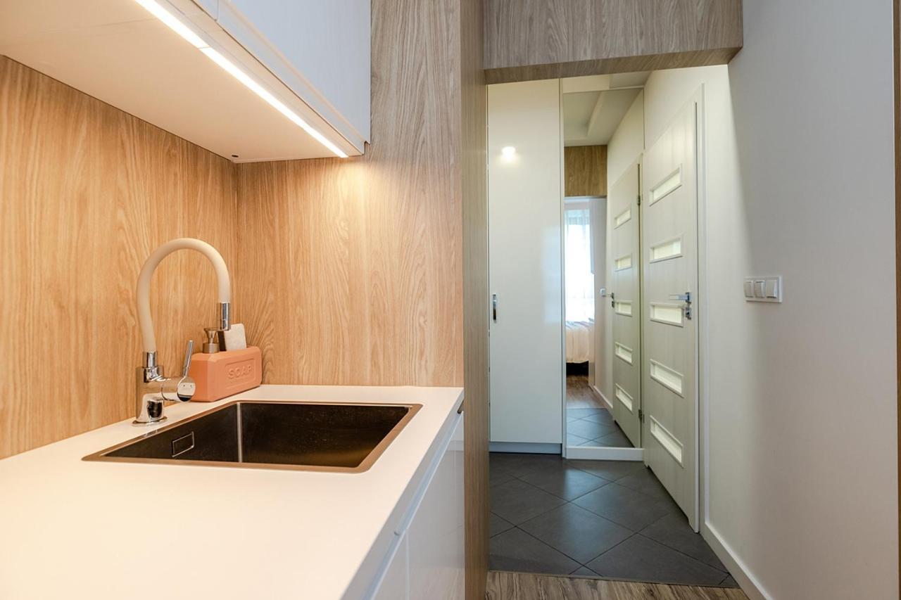 Studio Wola Apartament Kasprzaka - WiFi + smart TV Warszawa Zewnętrze zdjęcie