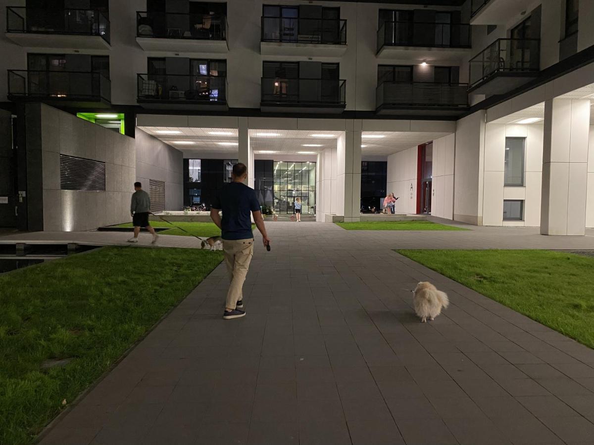 Studio Wola Apartament Kasprzaka - WiFi + smart TV Warszawa Zewnętrze zdjęcie