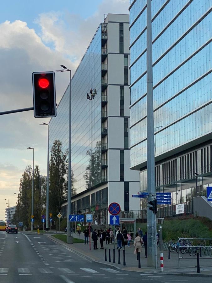 Studio Wola Apartament Kasprzaka - WiFi + smart TV Warszawa Zewnętrze zdjęcie