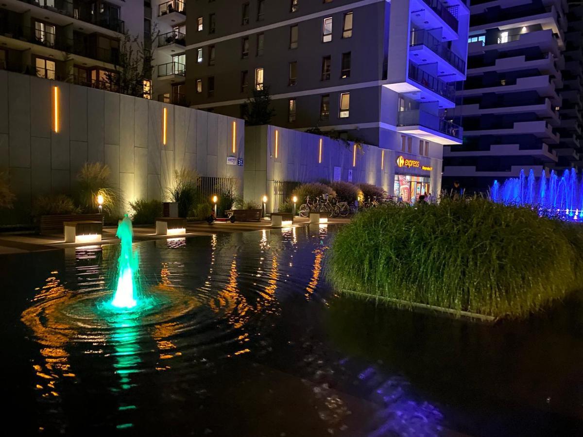 Studio Wola Apartament Kasprzaka - WiFi + smart TV Warszawa Zewnętrze zdjęcie