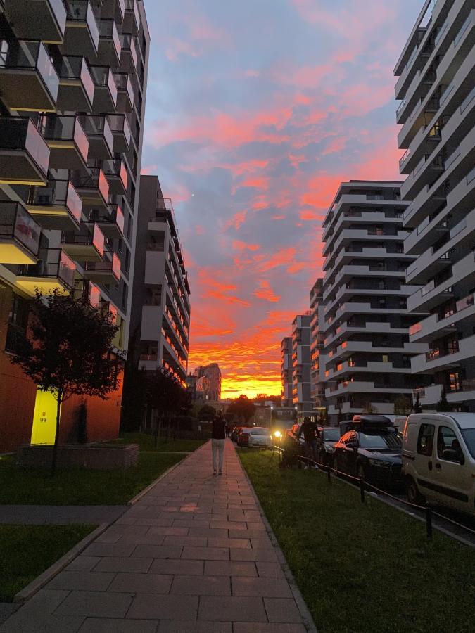 Studio Wola Apartament Kasprzaka - WiFi + smart TV Warszawa Zewnętrze zdjęcie